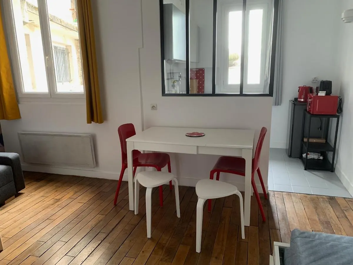 Apartment Studio Perfect For 2 Adults And 1 Kid, And Up To 2 Kids - Jourdain 20E, 25Mn To Louvre Via Line M11 Paris France
